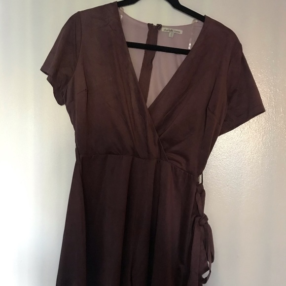 Velvet romper - Picture 1 of 2